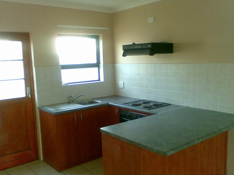 To Let 2 Bedroom Property for Rent in Hagley Western Cape